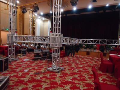 桁架 音響設備租賃中的關鍵支撐系統——以南寧市捷藝音響為例